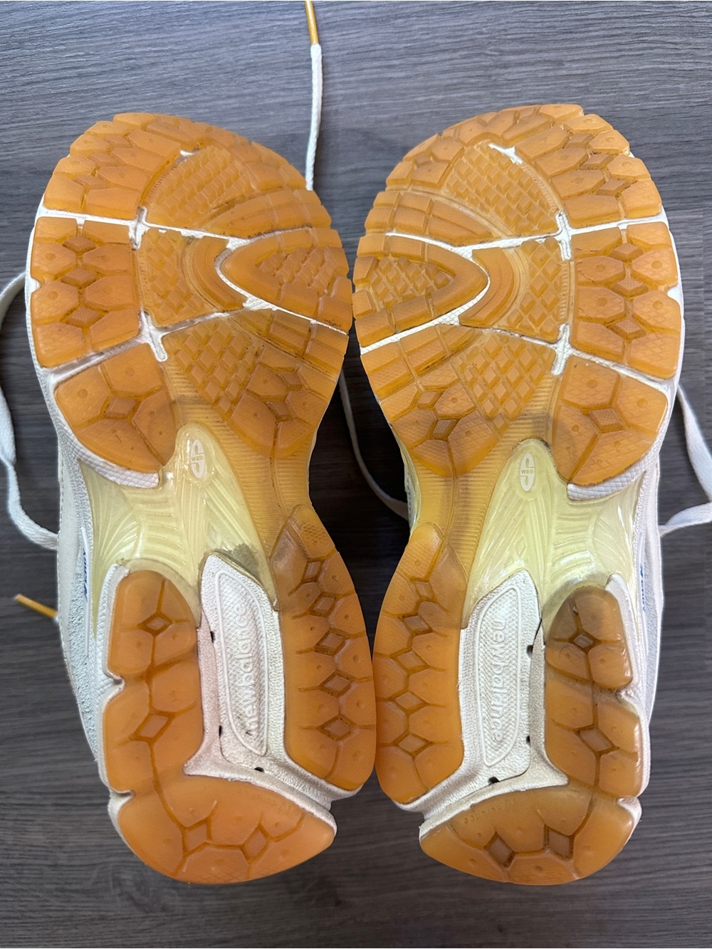 New Balance 2002R - Picture 6 of 6